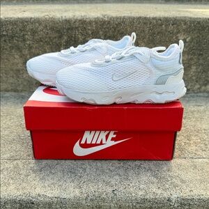 NWT Nike React Live (TD) Shoes
